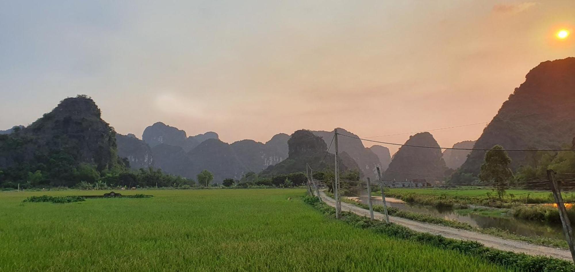Trang An Rice Field Homestay Ниньбинь Экстерьер фото
