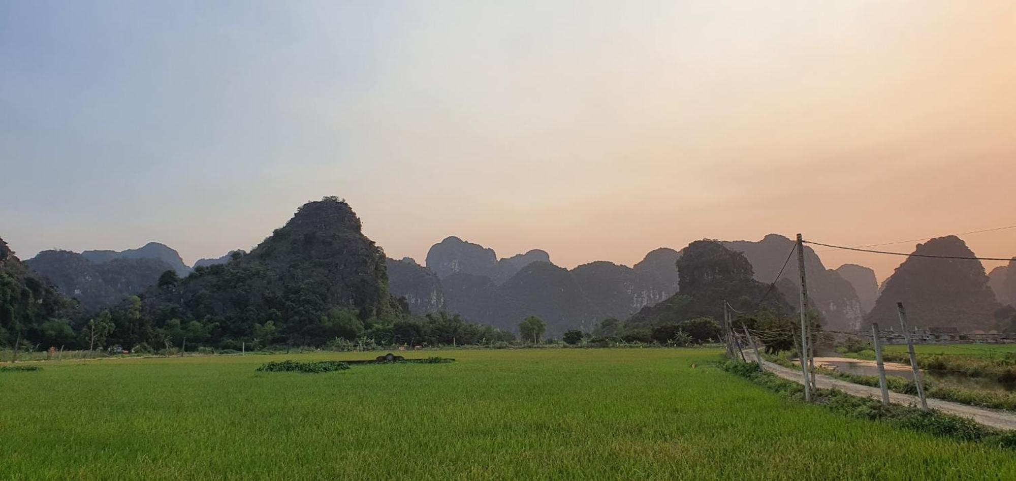 Trang An Rice Field Homestay Ниньбинь Экстерьер фото